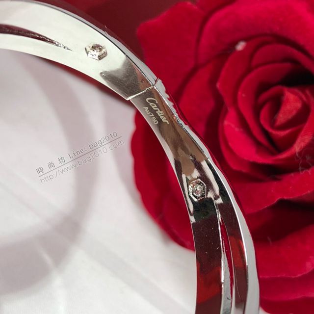 Cartier飾品 卡地亞love新款 亞金材質 二合一螺絲釘雙環交叉手鐲  zgk1269